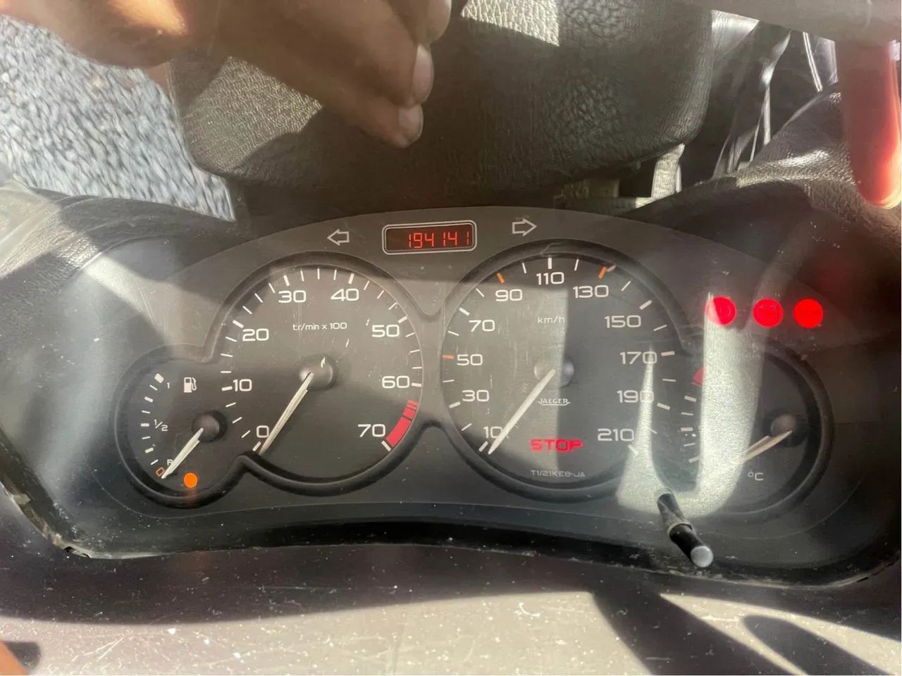 Peugeot 206 ano 2001  - Foto 3