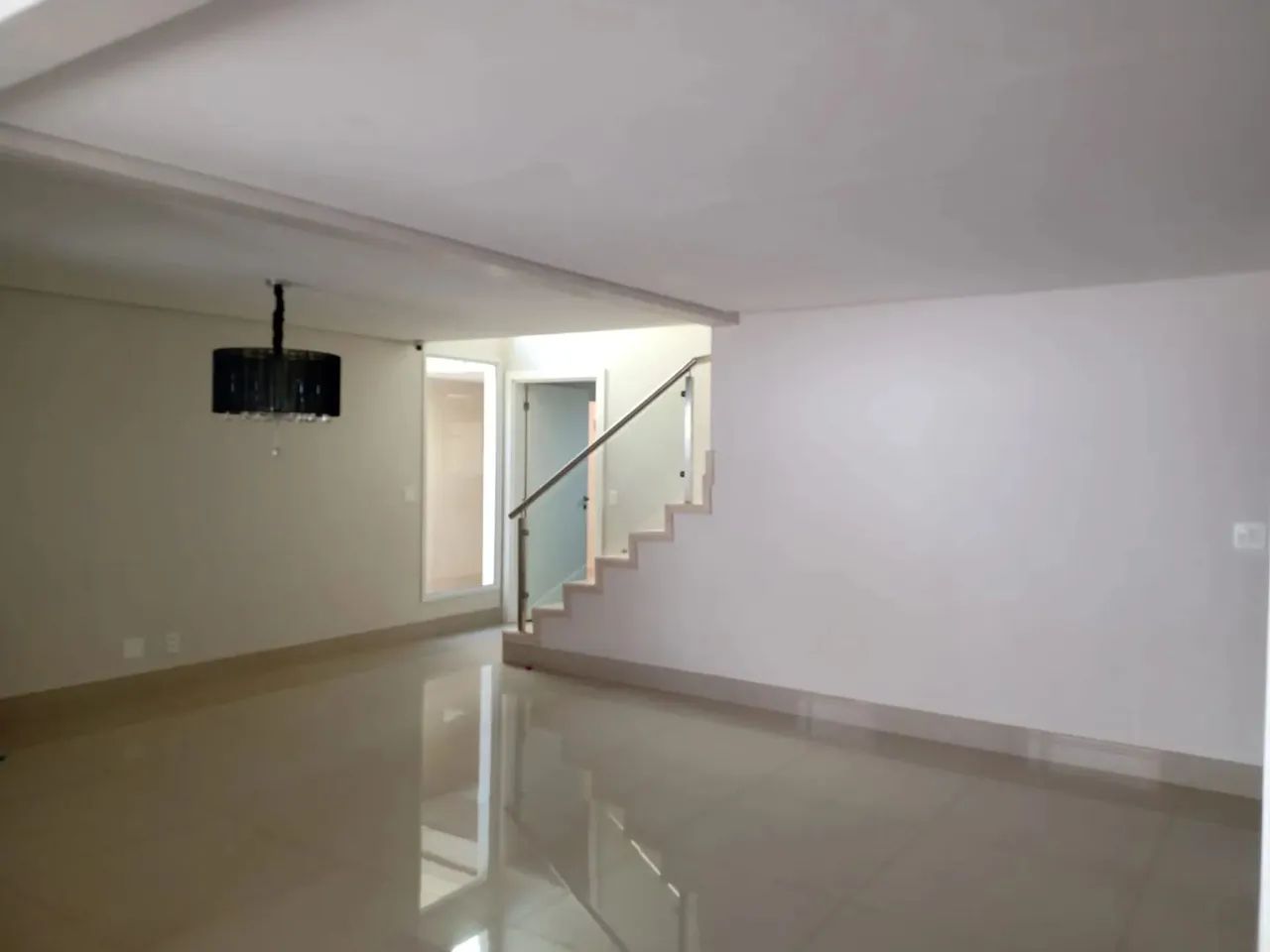 Ótima casa para aluguel, com 5 quartos sendo 5 suítes - Foto 2