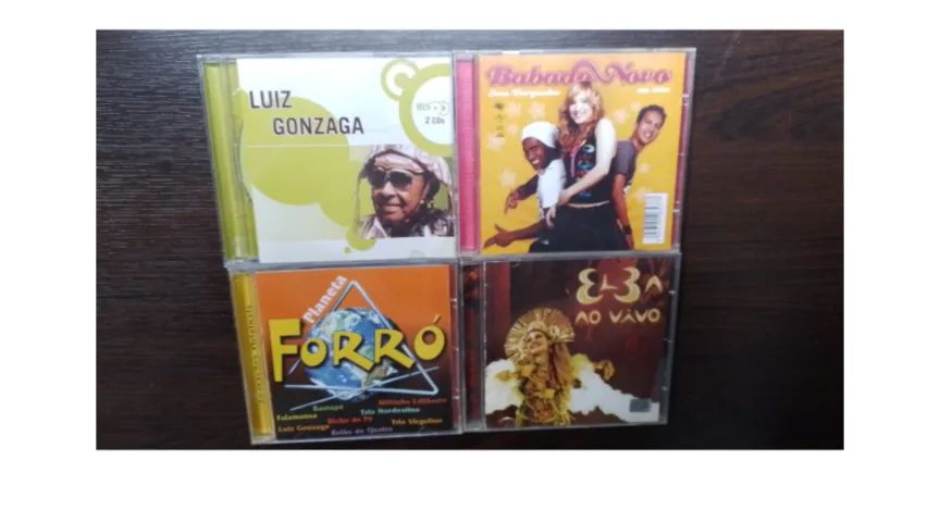 CD"S COM ESTILOS MUSICAIS VARIADOS- PEÇAS ÚNICAS - Foto 2
