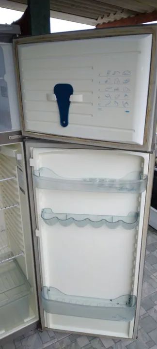 Ótima Geladeira Duplex  - Foto 6