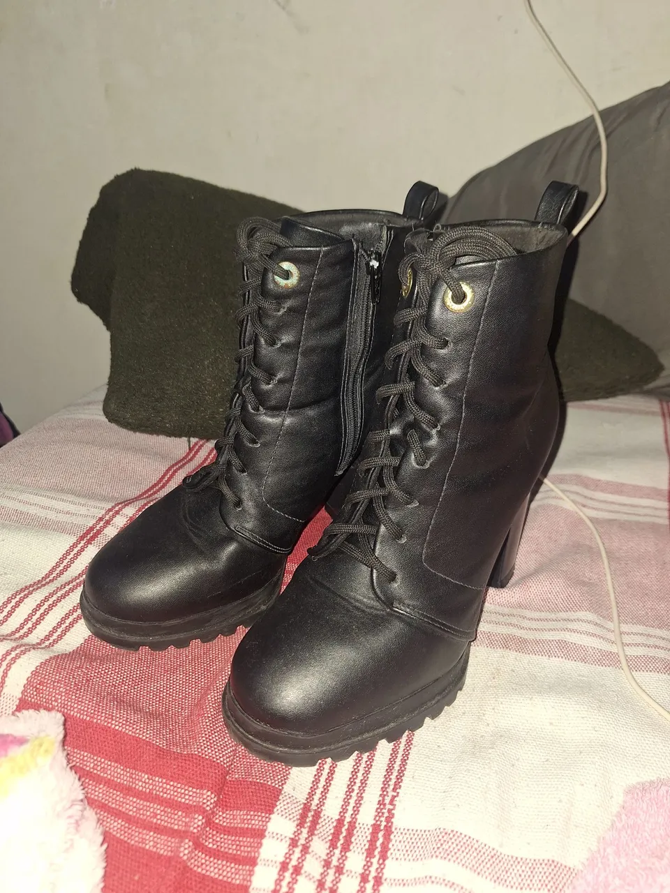 Botas Femininas Preta
