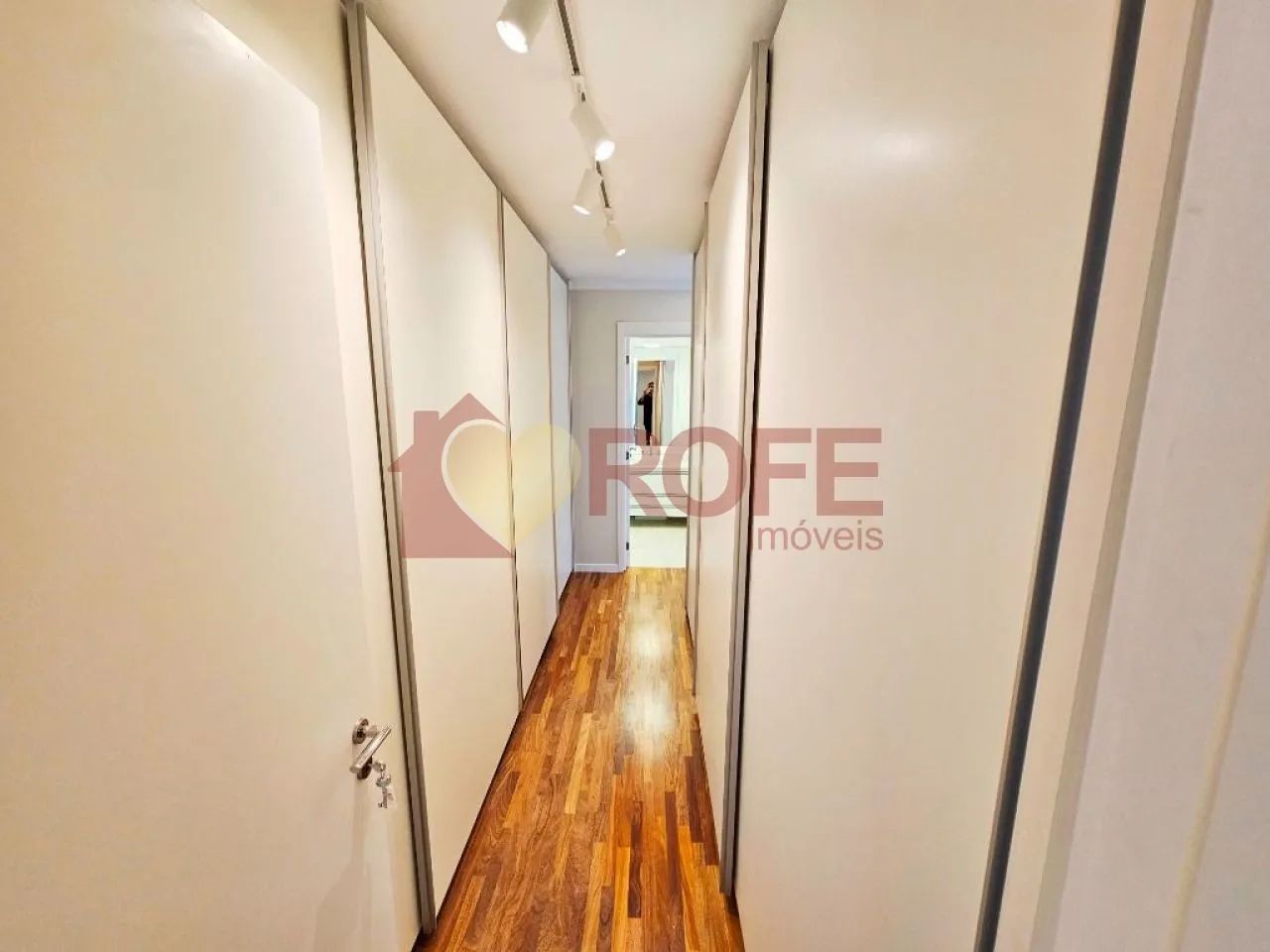 Venda ou Locação | Condomínio Moema by Cyrela | 149m², 3 suítes e 2 vagas. - Foto 11