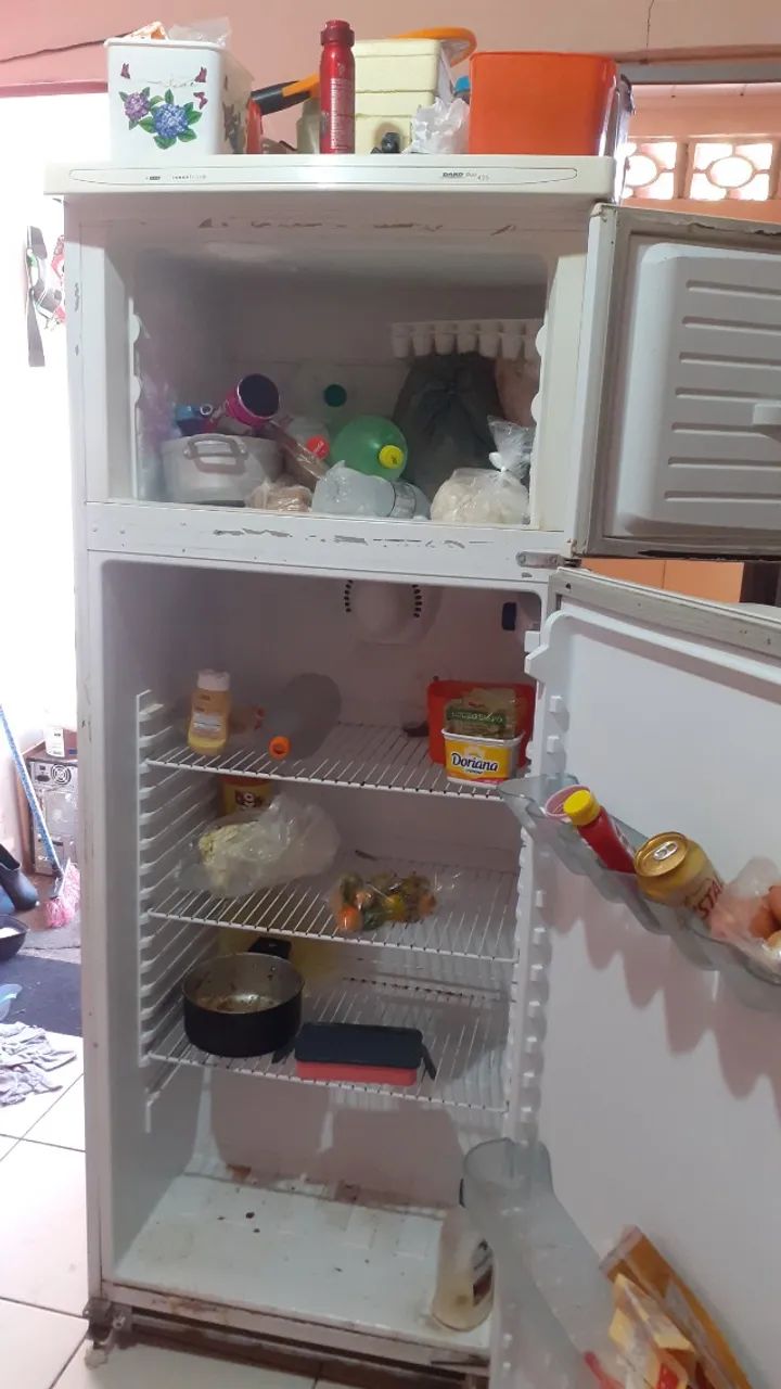 Geladeira e microondas inox 