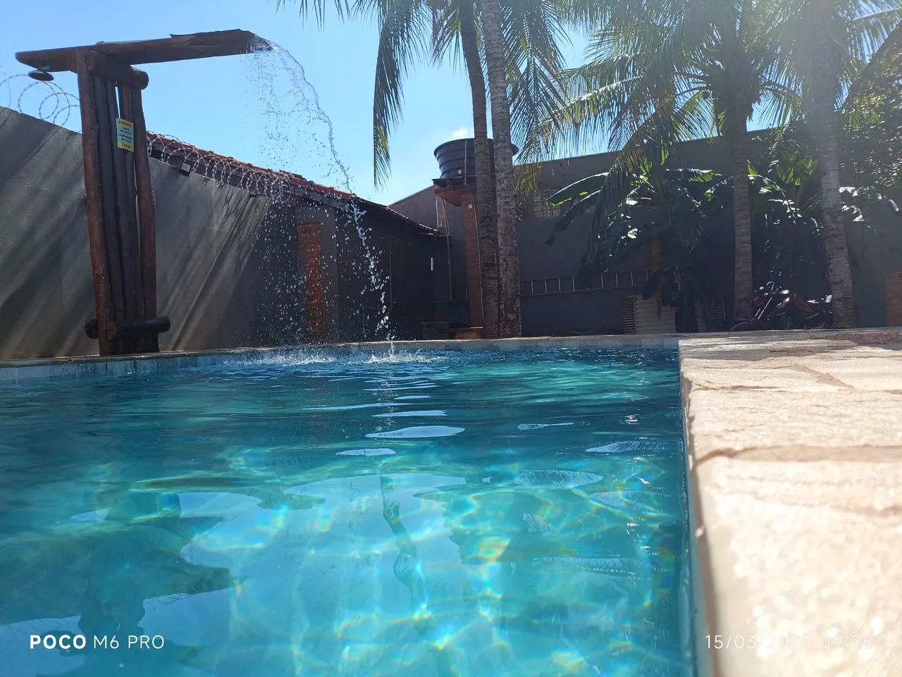 Espaço de Festas com Piscina e Sinuca