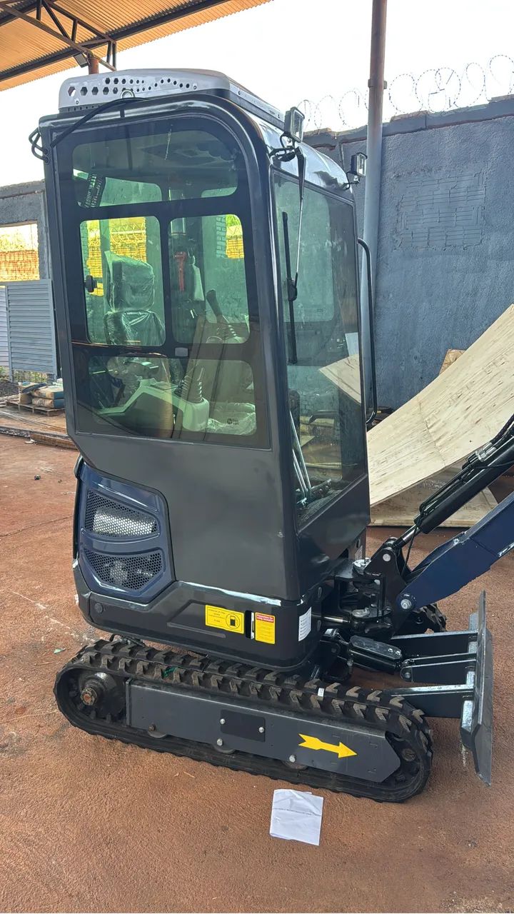 MINI ESCAVADEIRA  - Foto 5