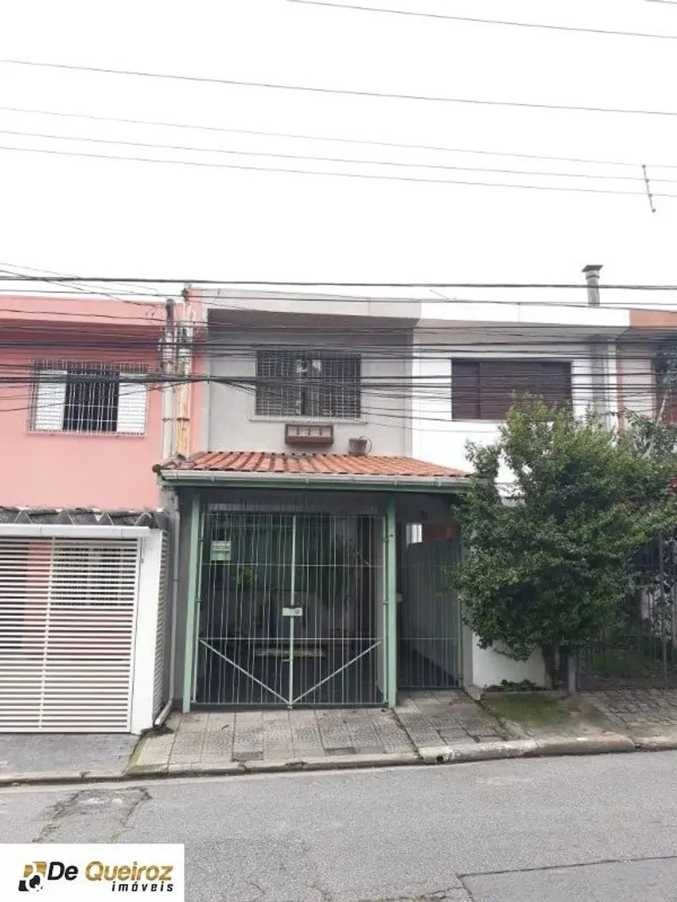 CASA LINDA EM SÃO PAULO NA ZONA SUL, LOCALIZADA NO JABAQUARA (PRÓXIMO AO SHOPPING INTERLAG