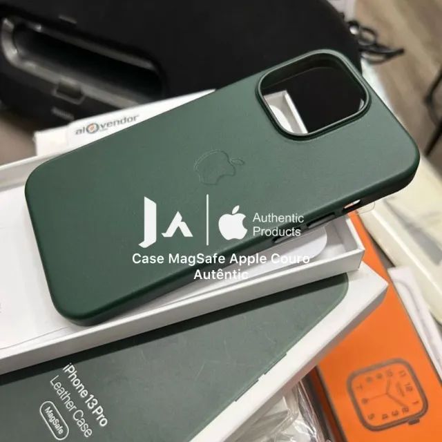 Capa de Couro para iphone 16 pro na cor Azul - Foto 2
