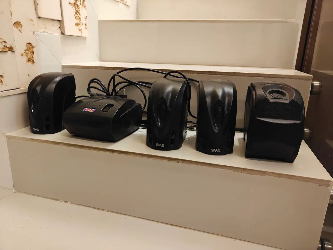 Estabilizadores de energia 110V