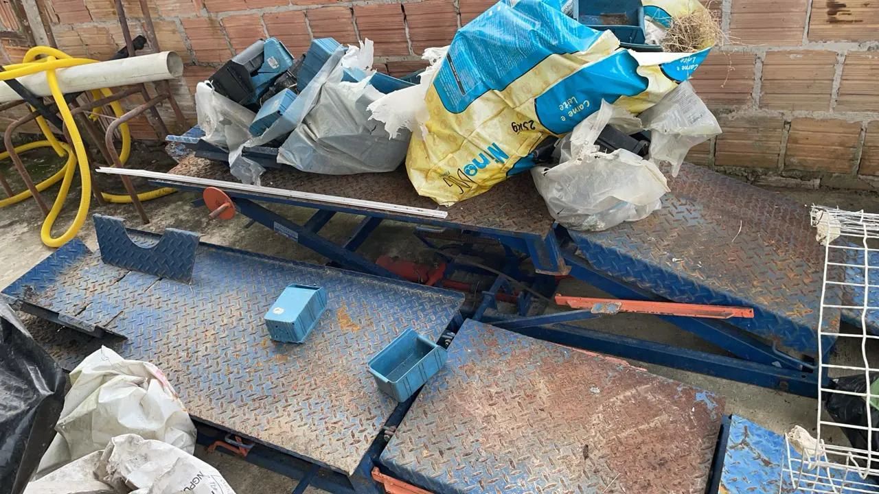 Plataforma elava moto hidraulico