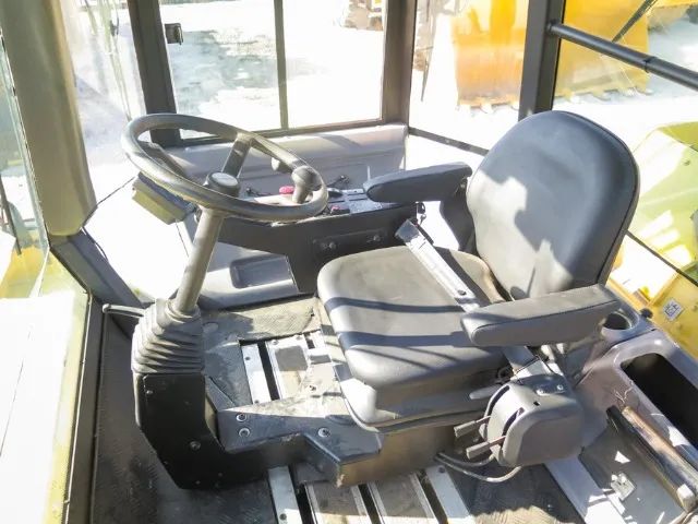 Rolo compactador Dynapac CC424 HF 2011 revisado - Foto 5