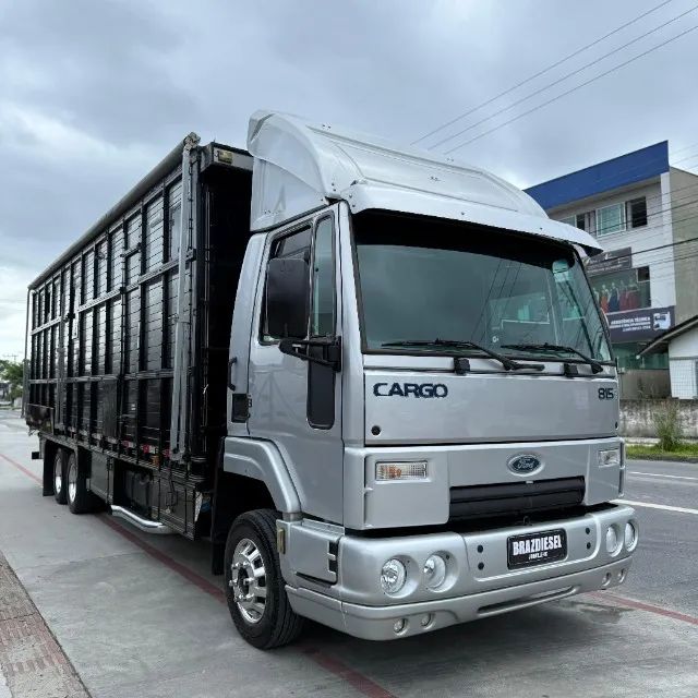 Ford Cargo 815 2010 motorhome, boiadeira - Foto 2