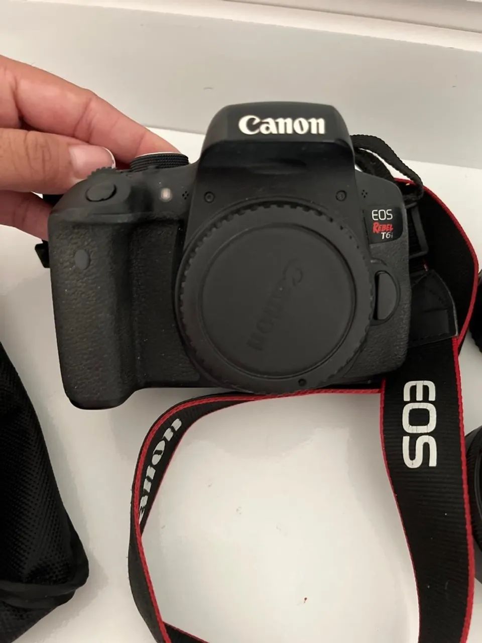 Câmera Canon EOS Rebel T6i + Lentes e Flash - Foto 4
