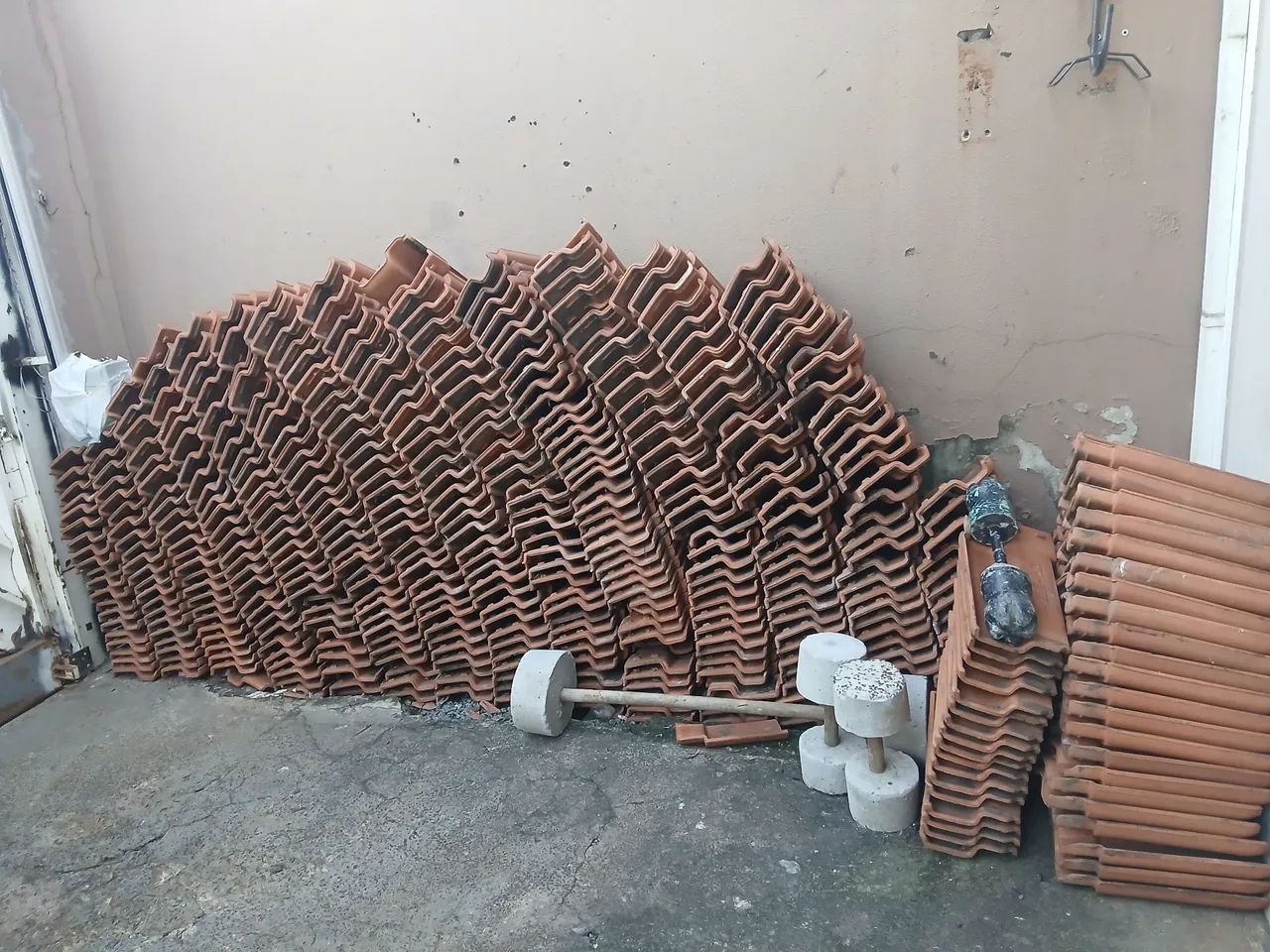 Telhas de barro usadas - Foto 2