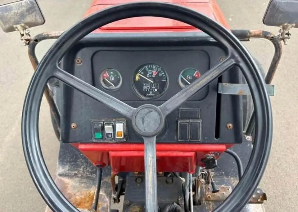 Trator Massey Ferguson - Foto 4