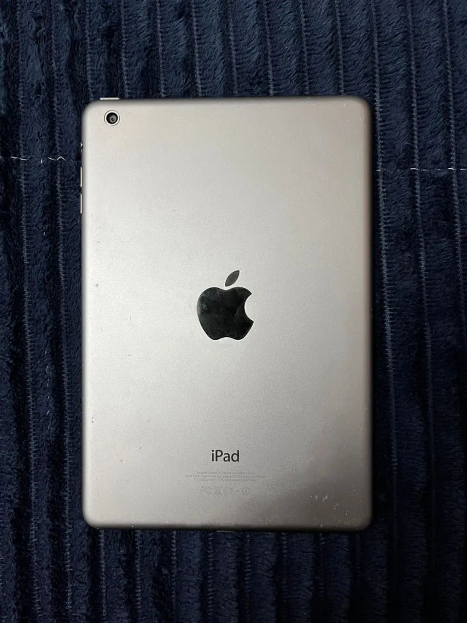 Apple iPad Mini 1°Geração 16GB 7.9 Wifi - Tela Preta / Traseira Cinza Espacial A1432 - Foto 3