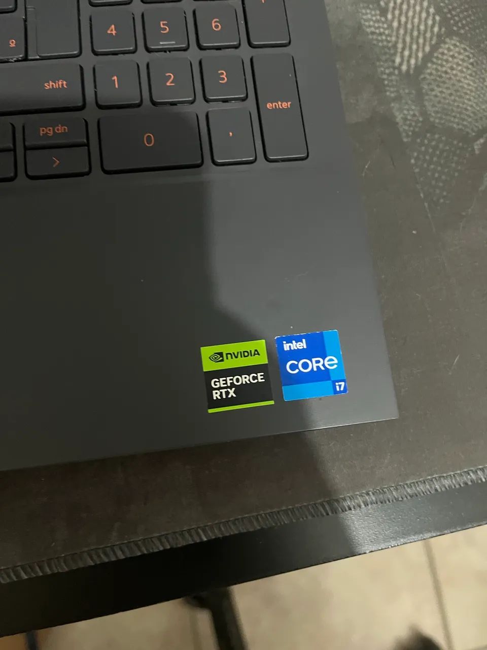 Notebook gamer Dell G15 praticamente novo64289273261953121