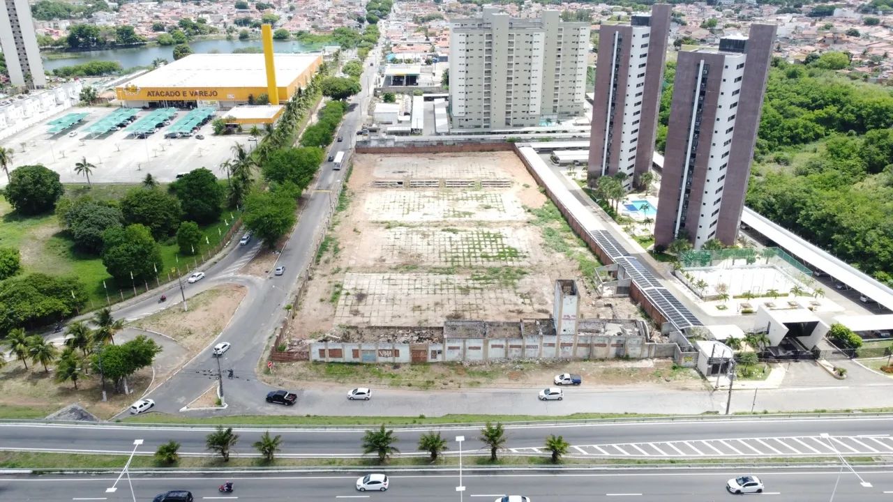 Imóvel para aluguel e venda possui 10352 metros quadrados - Foto 2