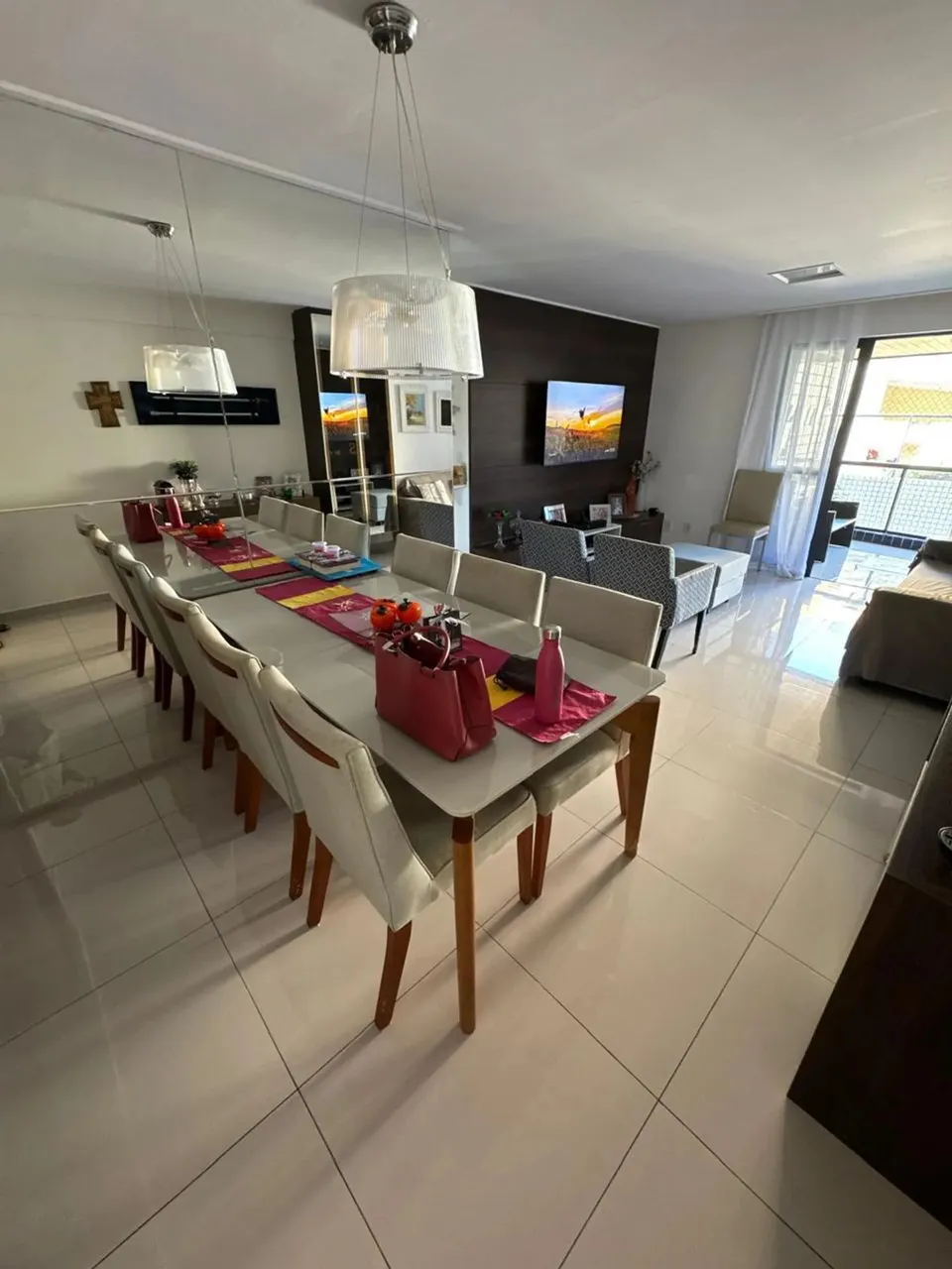 Apartamento nascente com varanda na Jatiúca, próximo ao Corredor Vera Arruda