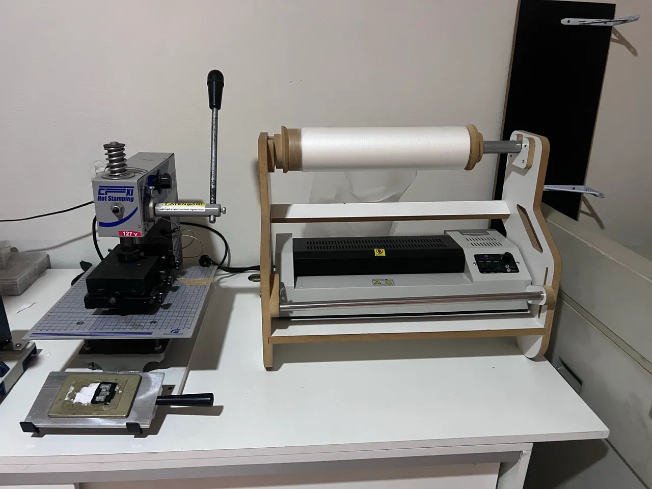 Plastificadora com suporte