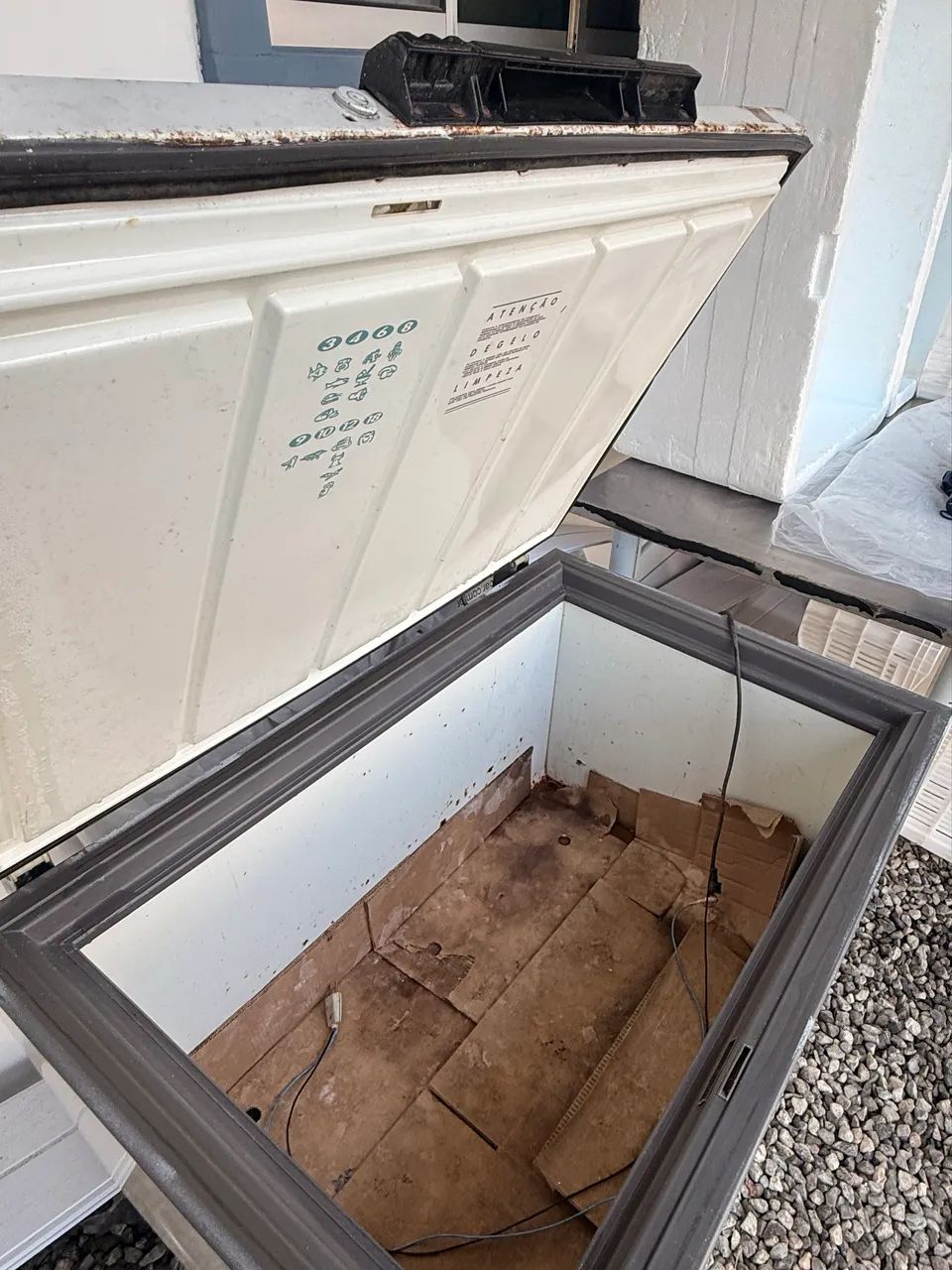 Freezer 220 litros