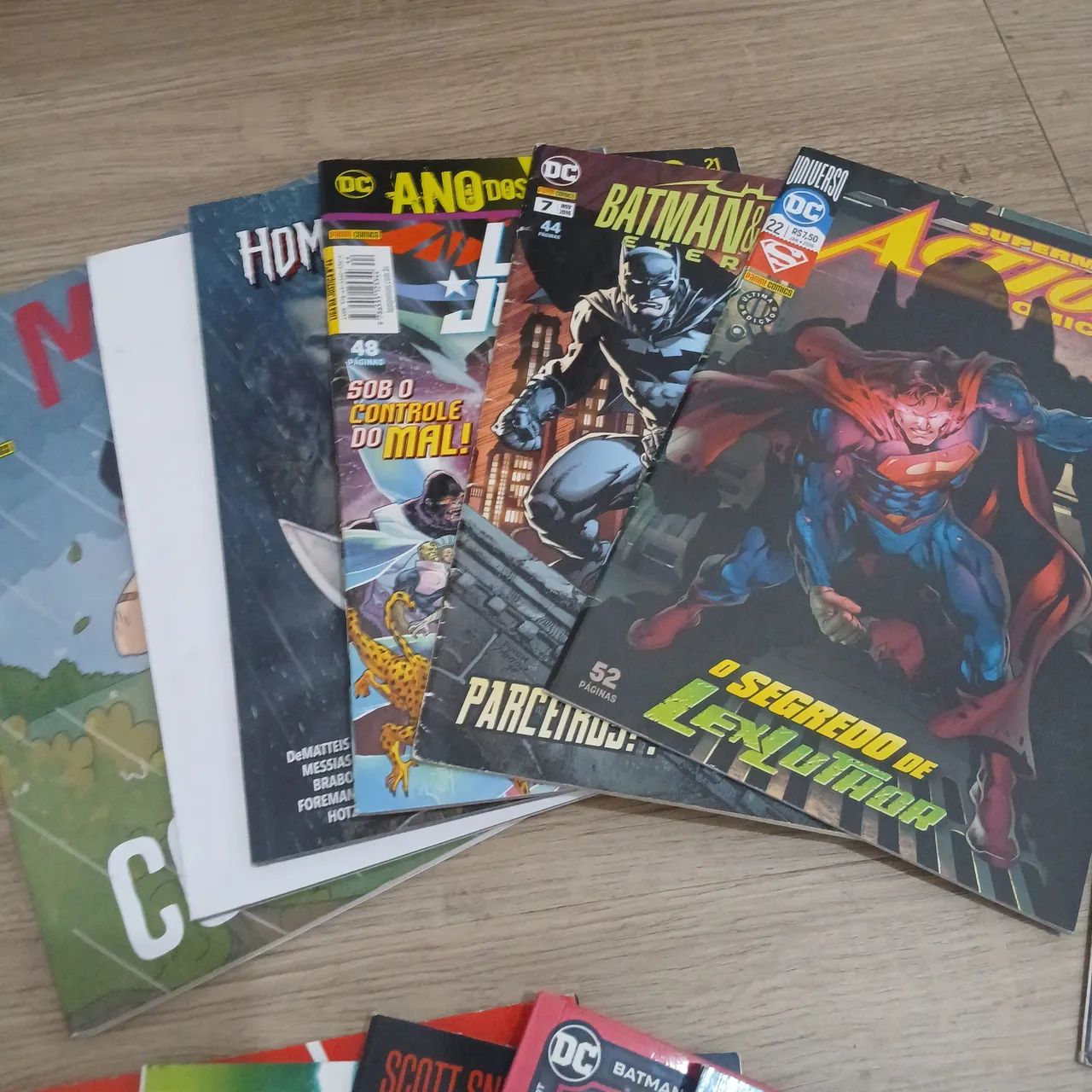 Lote diversas hqs marvel e Dc - Foto 3