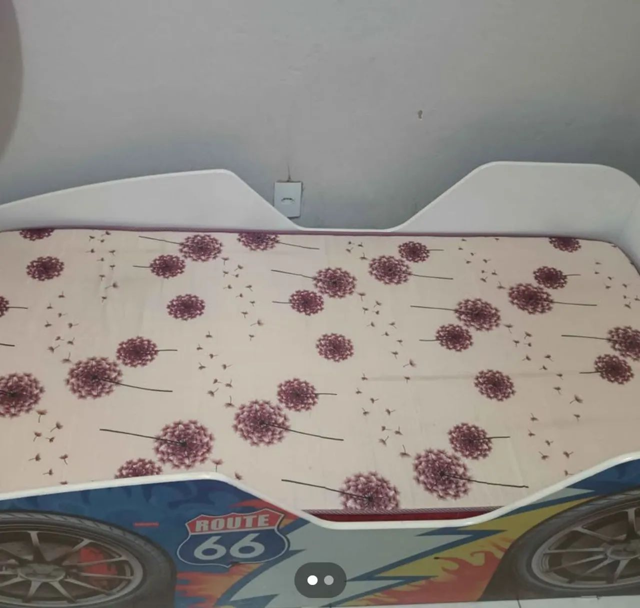 Vendo cama infantil de carros  - Foto 2