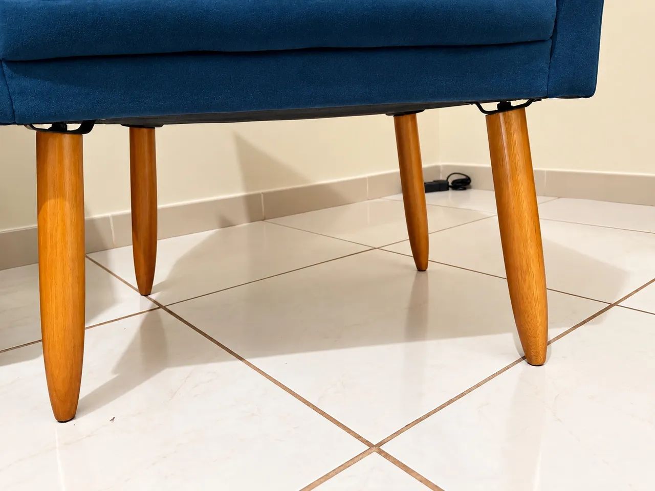 Poltronas decorativas azul-marinho - Foto 4