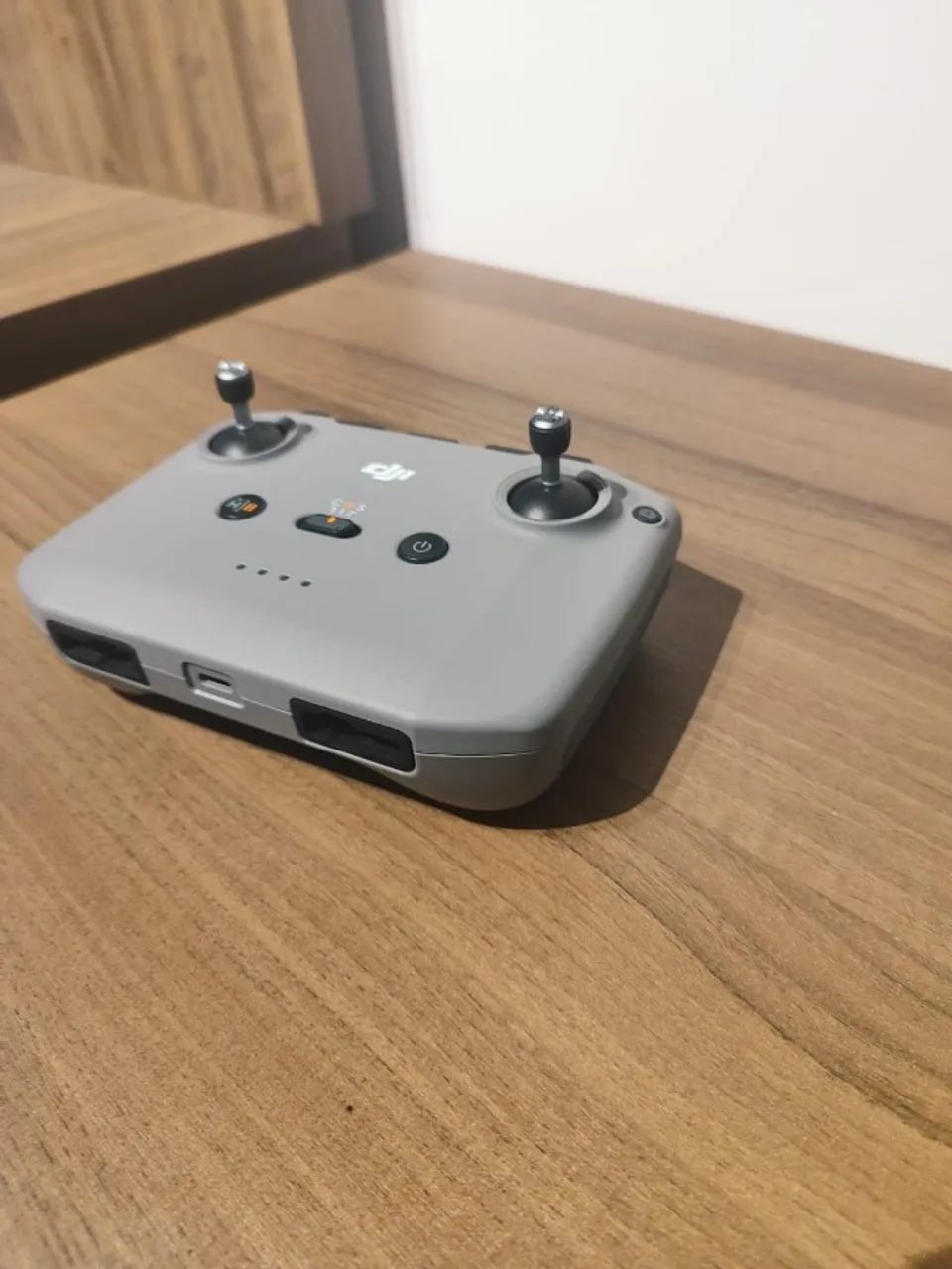 Controle DJI RC-N3 Original + Capa de Silicone e Cinta de Pescoço - Foto 2
