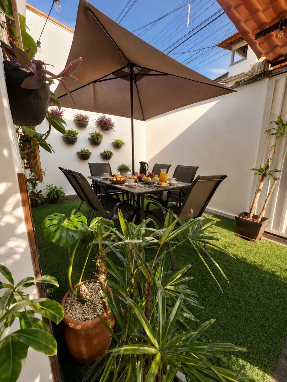 Conjunto 6 cadeiras, mesa e ombrelone jardim - Foto 2