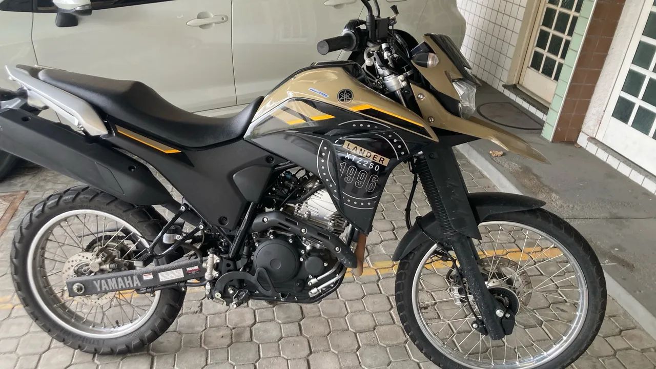 Lander 250