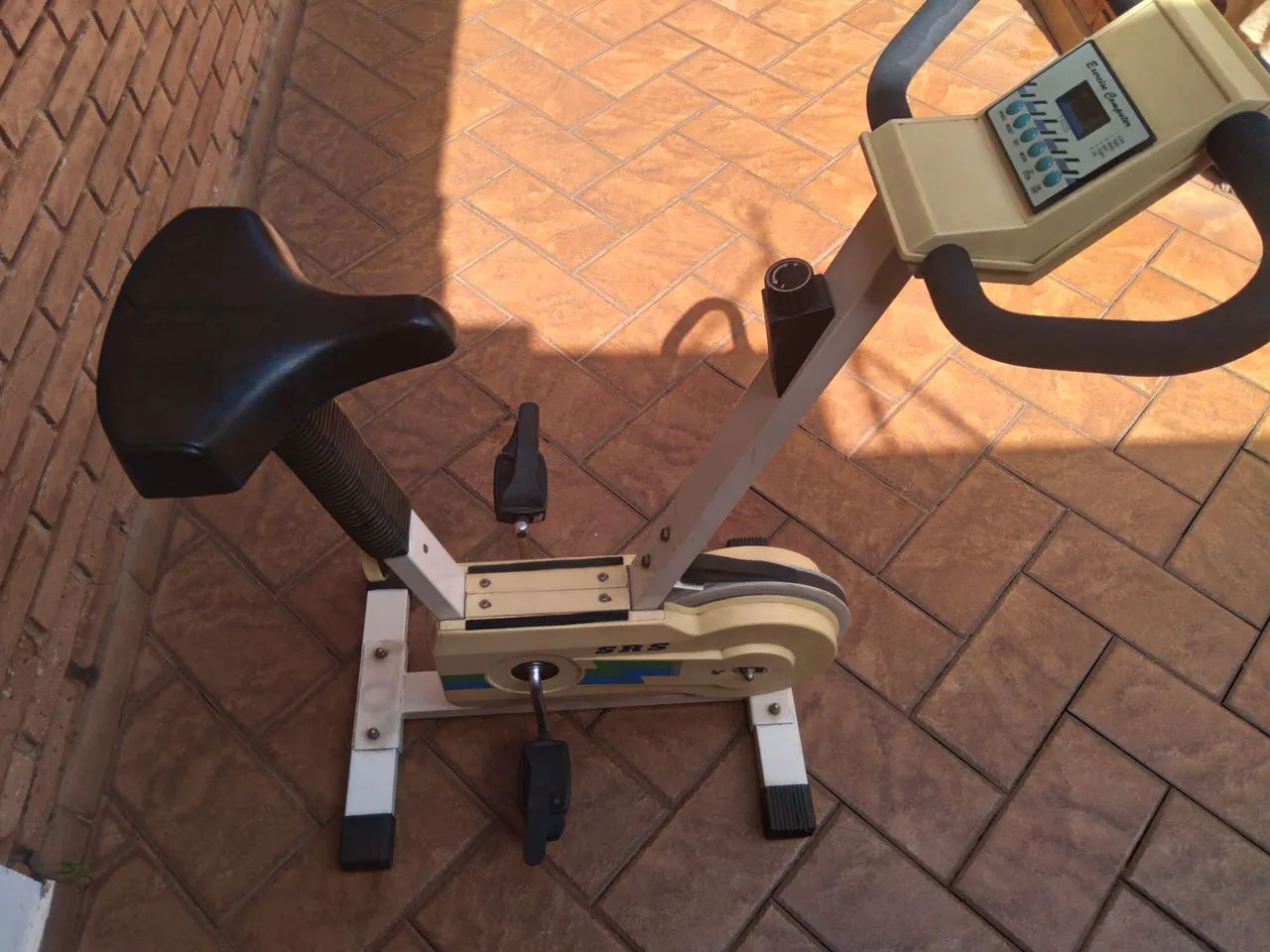 Bicicleta ergometrica CALOi mod SR