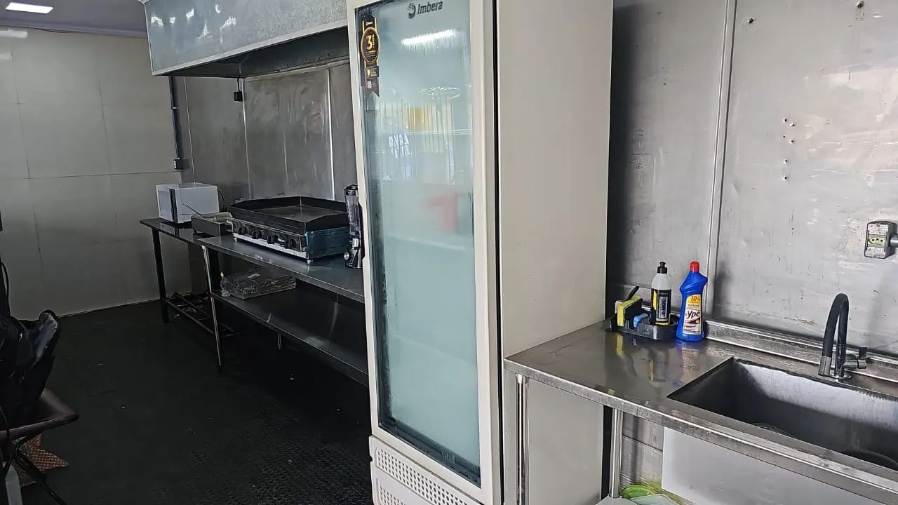 Vendo Container Lanchonete / hamburgueria/ residência - Foto 4