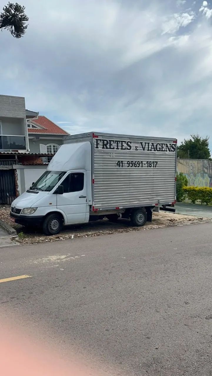 FRETES E MUDANÇAS 