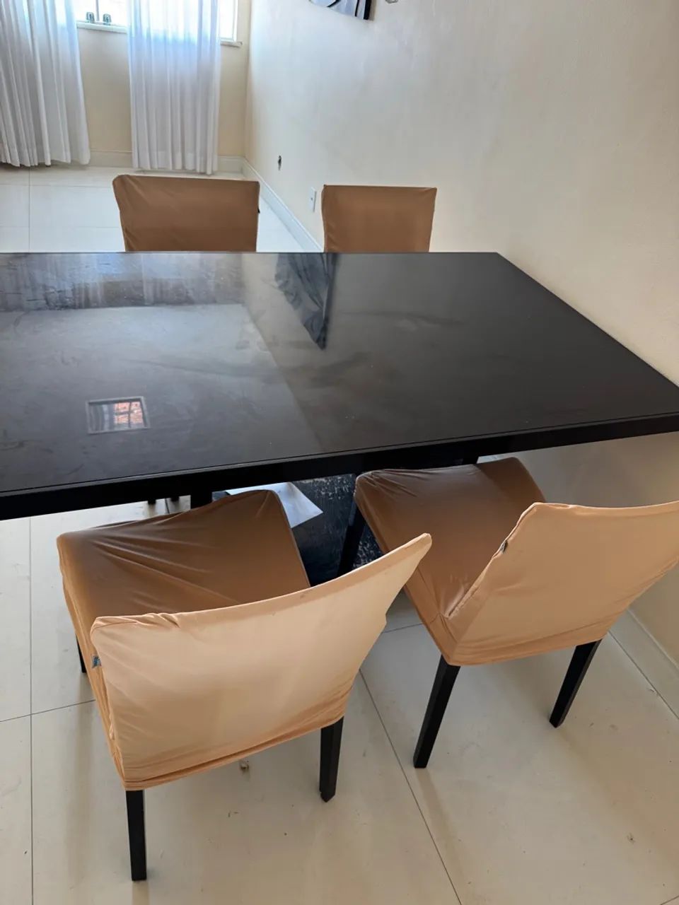 Vendo mesa de jantar 4 lugares - Foto 2