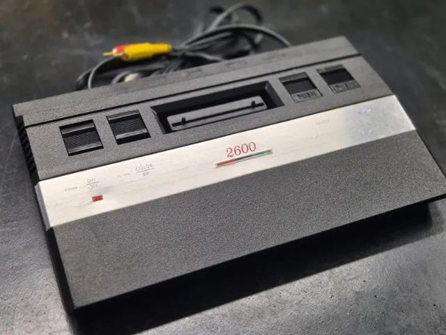 TV Game (Clone Atari 2600) com AV Mod