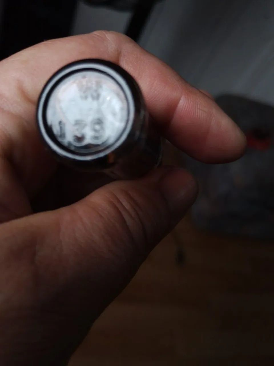 Mini ingradado da coca com tampinhas metálicas antiga  - Foto 3