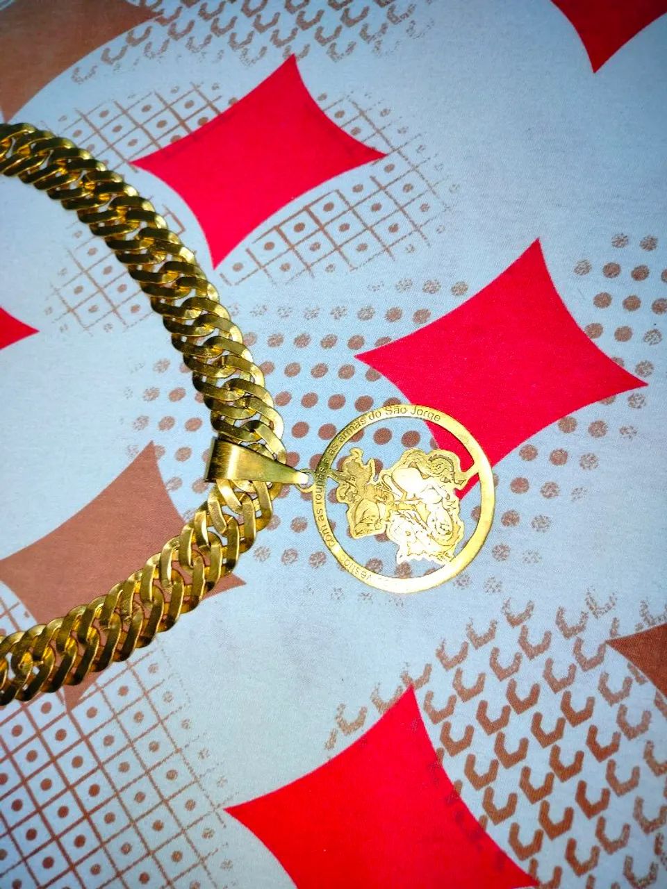 Cordão feito de moeda antiga com medalha - Foto 2