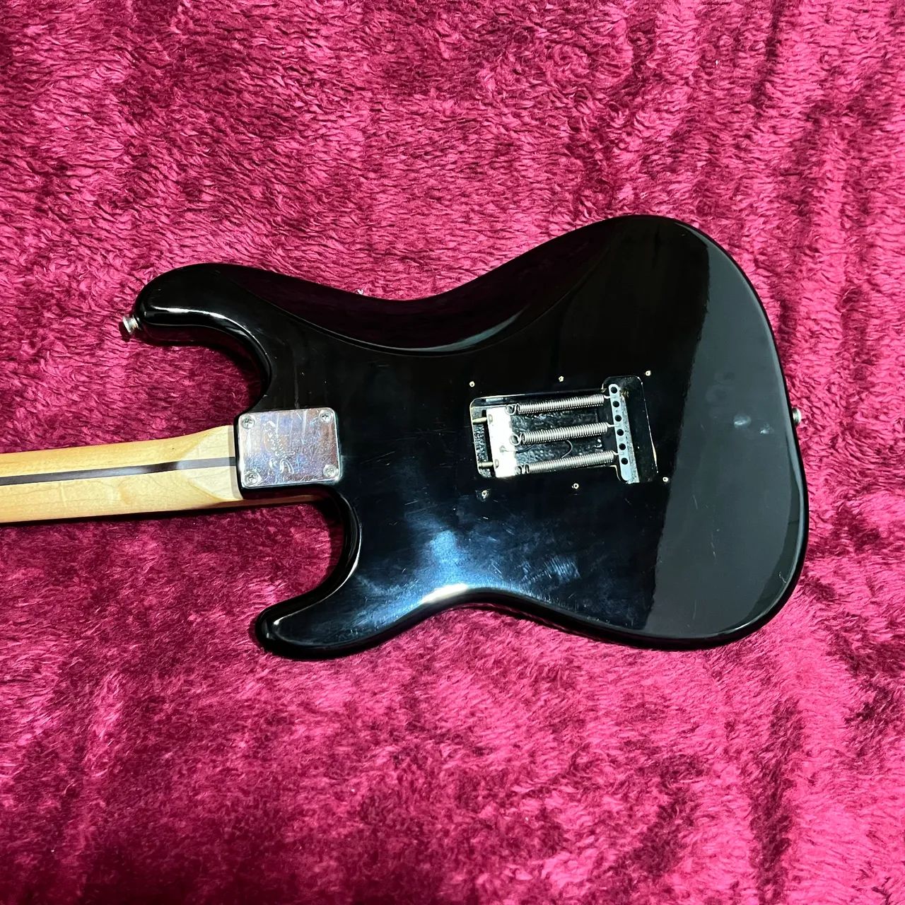 Guitarra Squier Standard - Foto 2