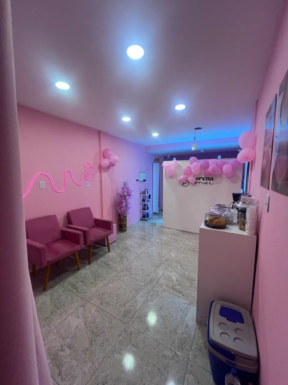 Vaga para nails design 
