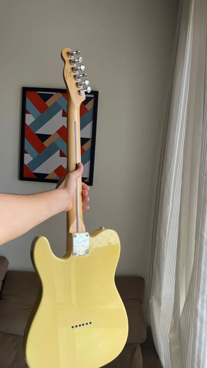 Guitarra Squier Telecaster Custom  - Foto 4