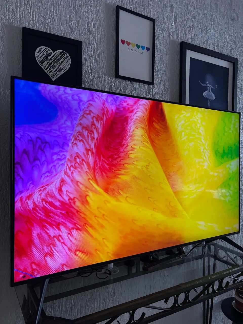 Smart tv Samsung 50 polegadas 4k, borda infinita. - Foto 4