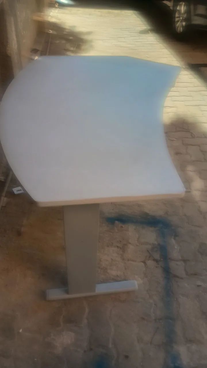 Mesa de escritório estilo gerente de banco 