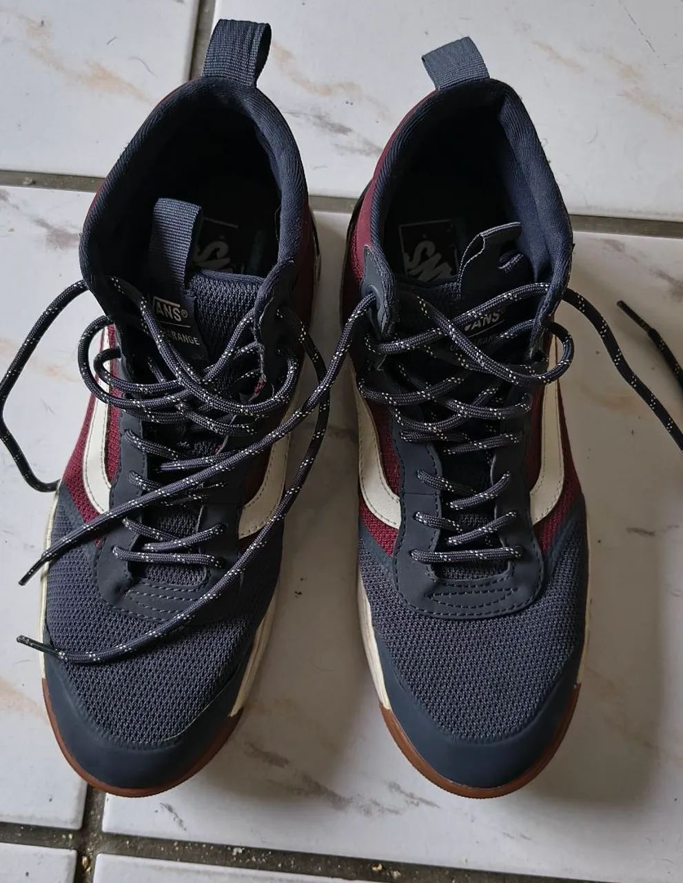 Tênis Vans Ultrarange Hi DL Ebony/Port - 42 - Excelente  - Foto 2