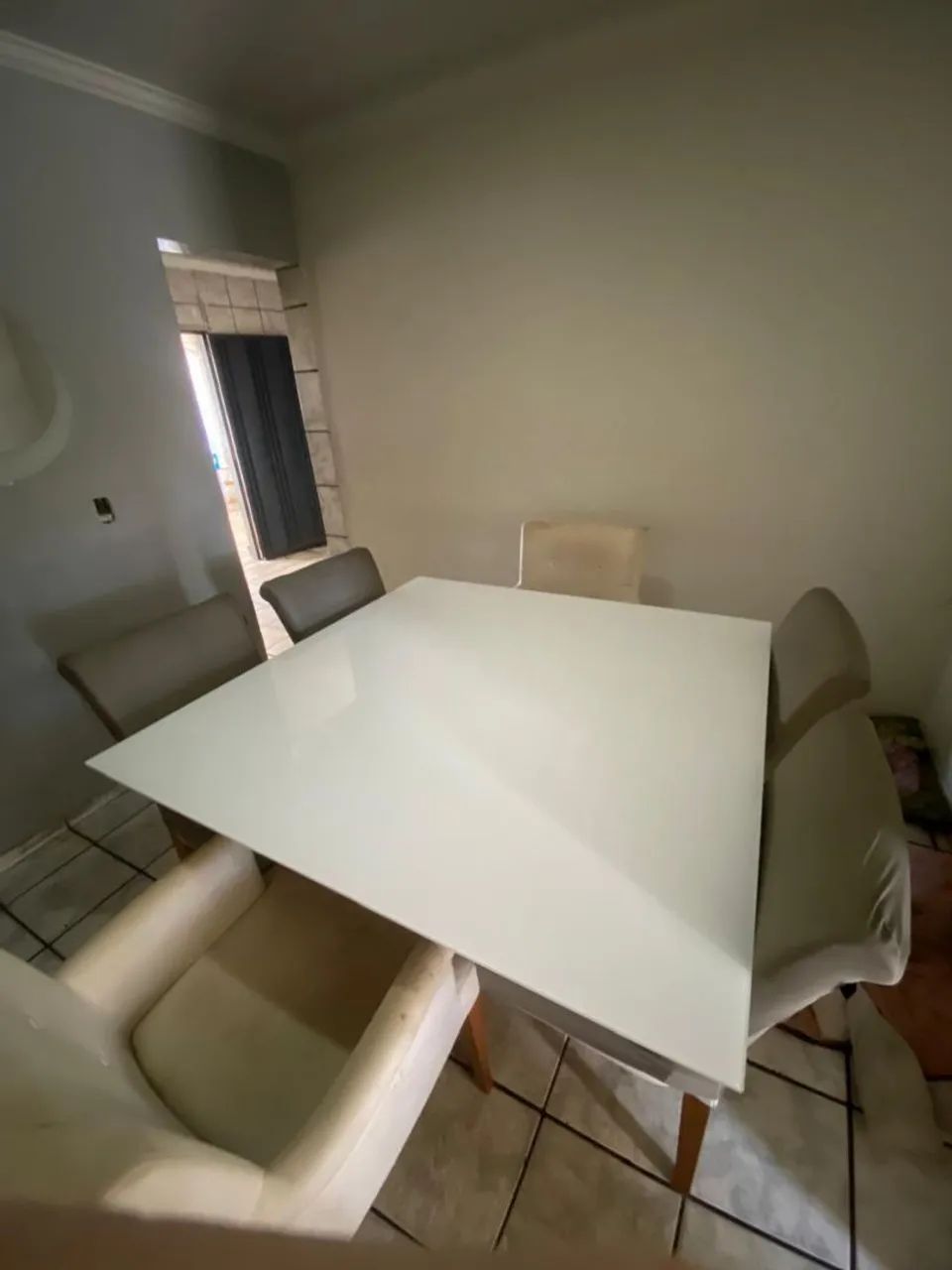 Mesa 6 lugares sendo 2 poltronas  - Foto 3