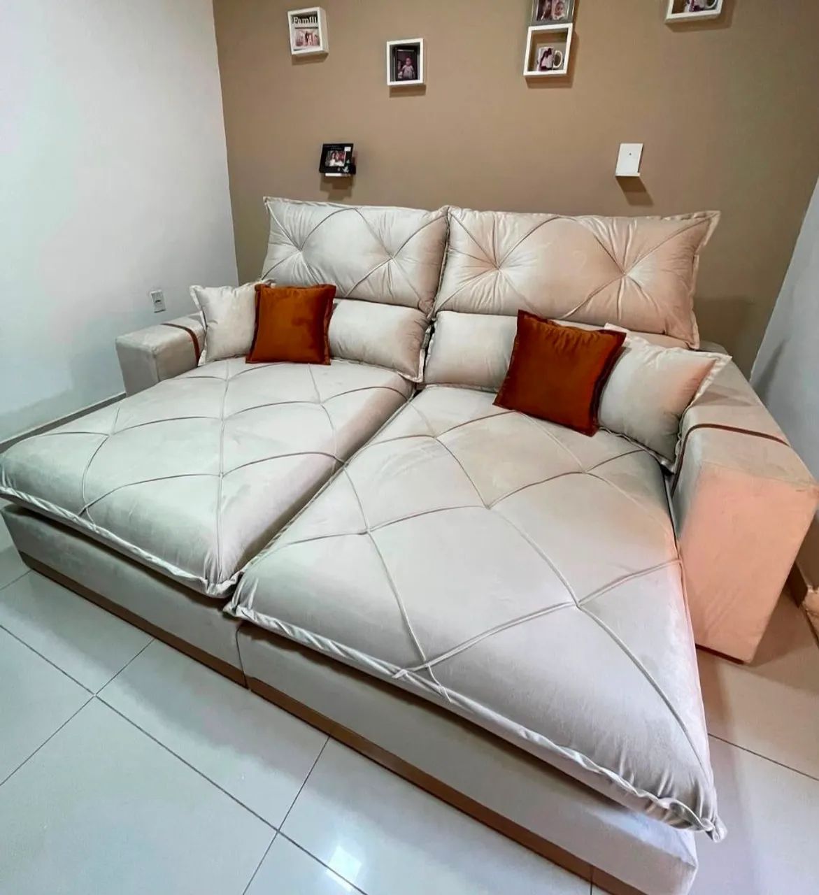 Sofá retrátil e reclinável Gran bello 2,50m Espuma D33 Com Molas ensacadas 