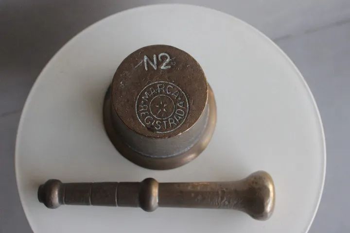 Pilão almofariz em bronze - Foto 5