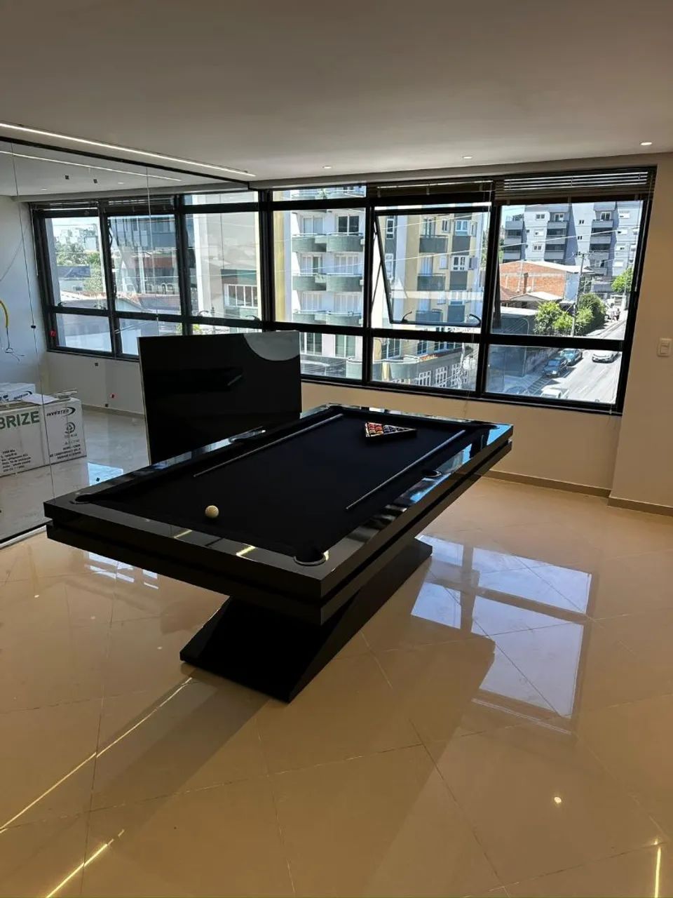 Mesas de jantar e Bilhar/Alto padrão 