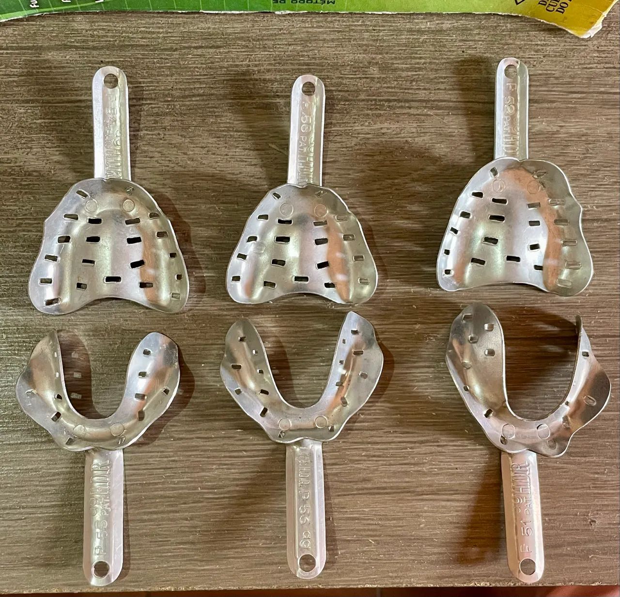 Moldeiras Odontológicas para Desdentados