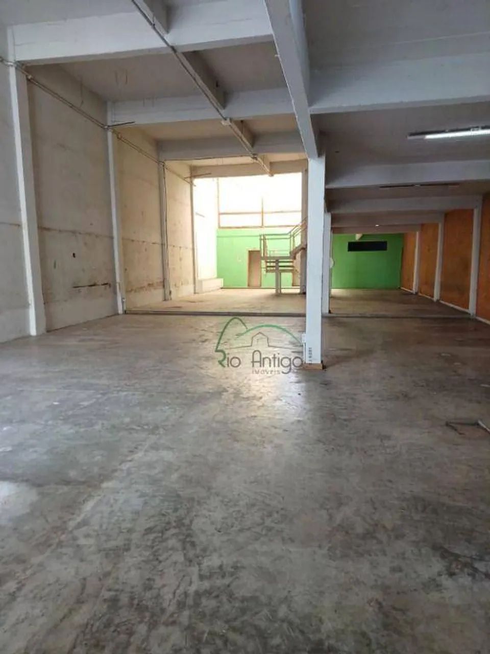 Prédio Comercial - Rua Vinte e Quatro de Maio - Aluguel - Riachuelo
