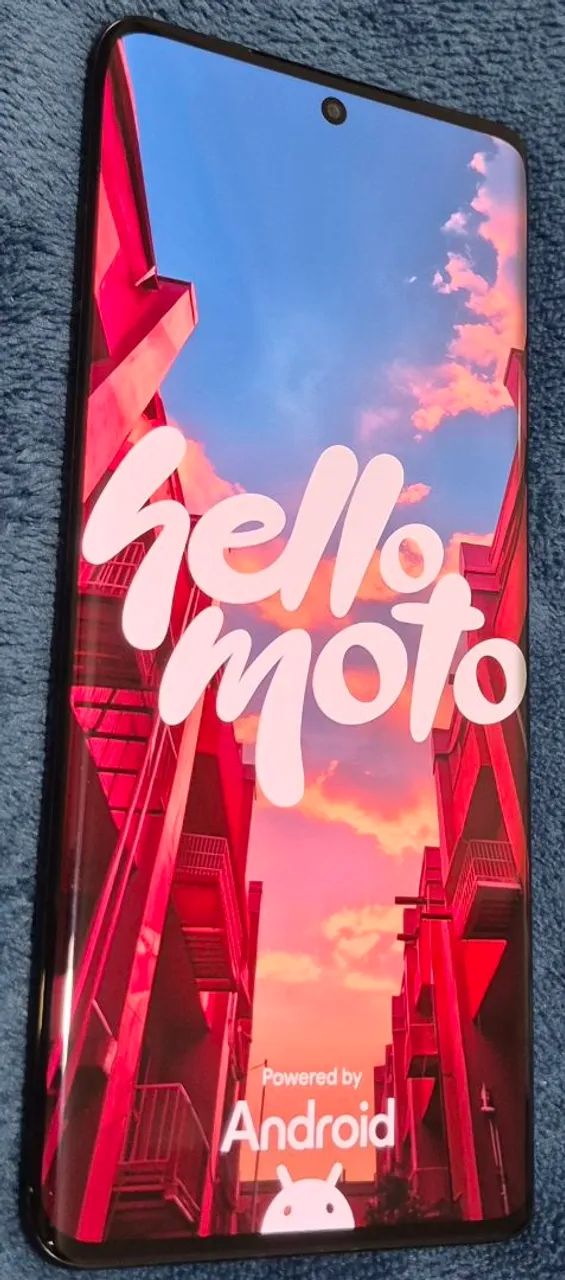Motorola Edge 50 PRO - Celulares e Smartphones - Plano Diretor Sul